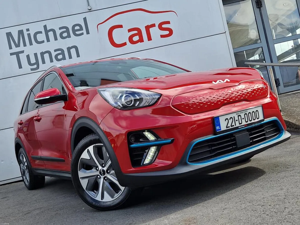 2022 Kia e-Niro 64kwh, CarPlay, 17” Alloys - Image 4