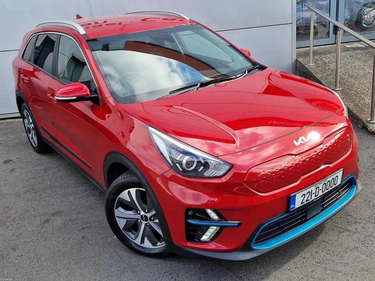 2022 Kia e-Niro 64kwh, CarPlay, 17” Alloys - Image 3