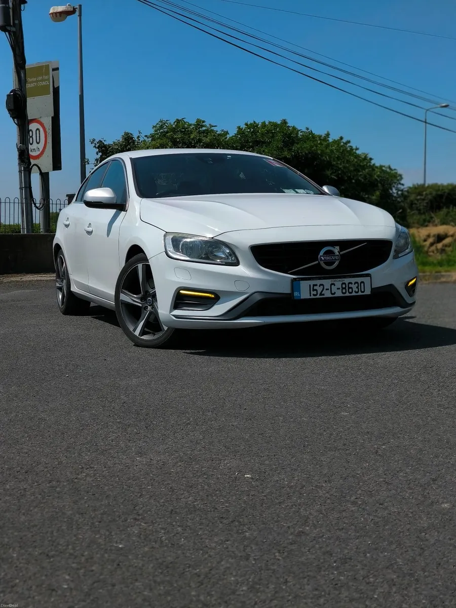 Volvo S60 2015 - Image 2