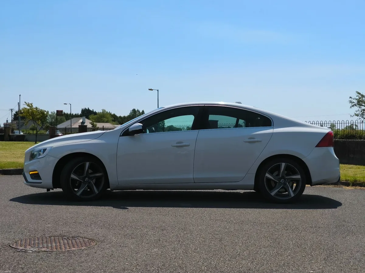 Volvo S60 2015 - Image 3
