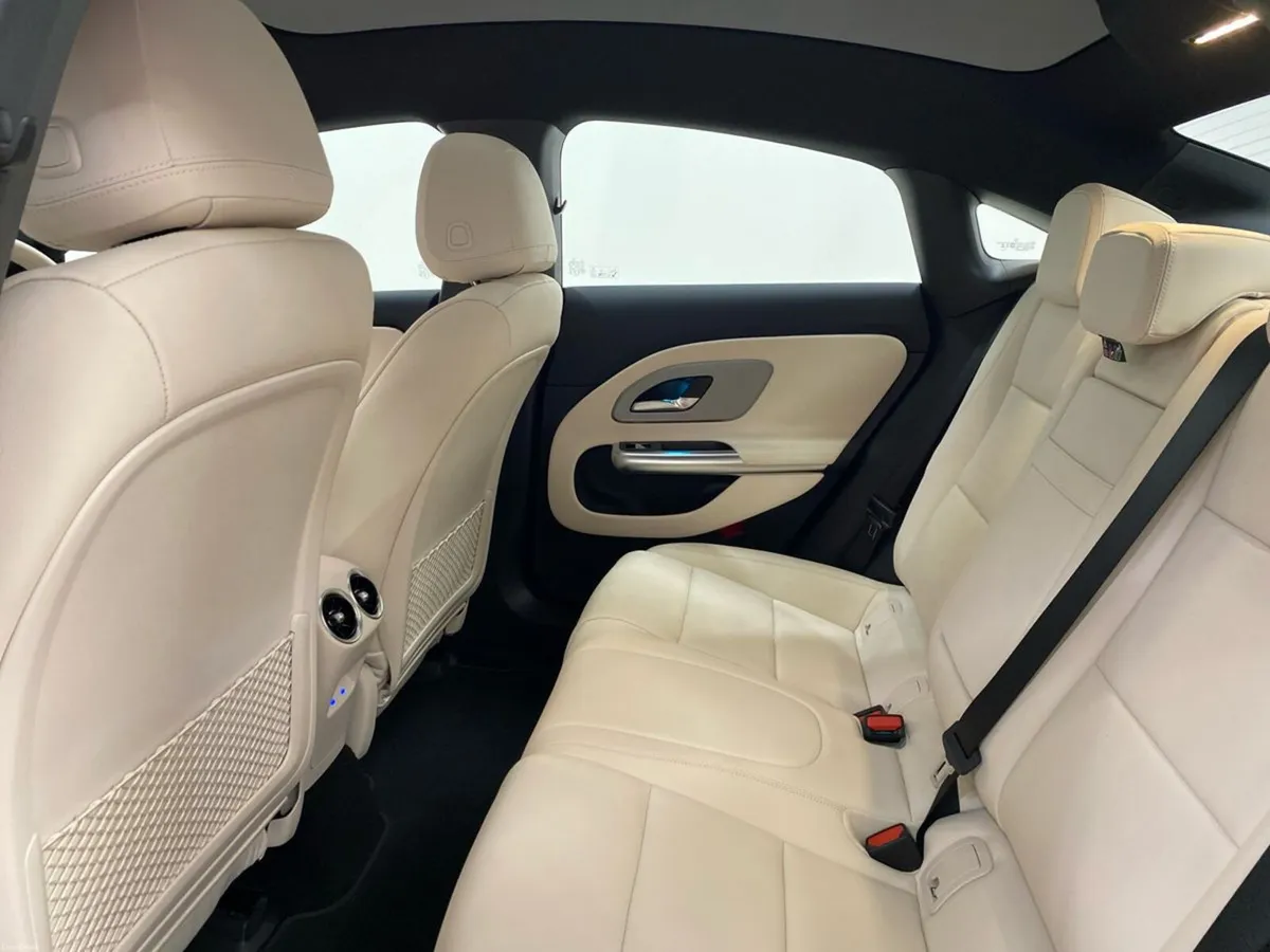 Mercedes-Benz CLA CLA 200  with EQ Technology (SEA - Image 4