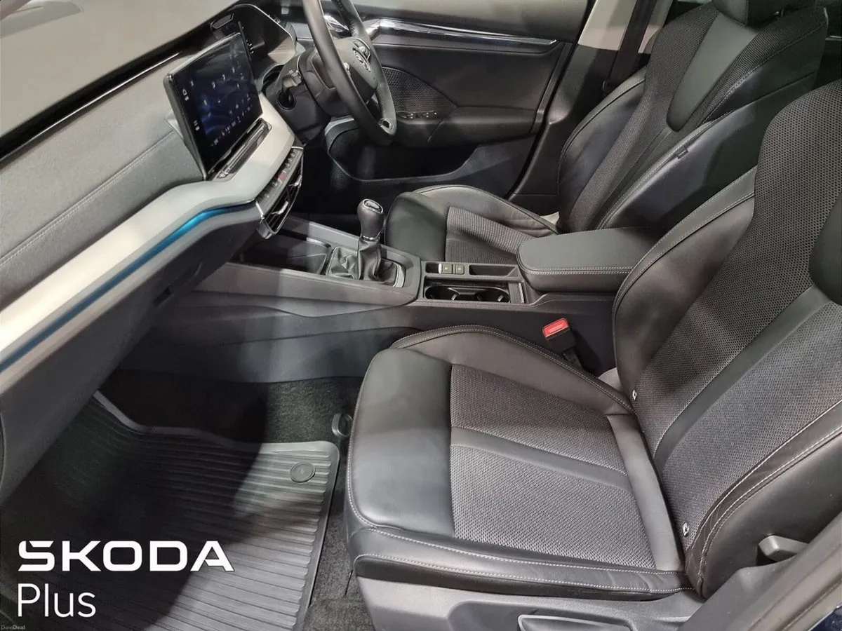 Skoda Octavia ** BEST VALUE ** EDITION 30 ** 2.0 T - Image 4