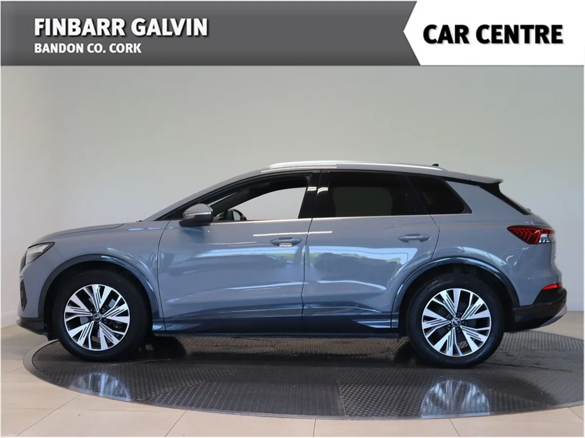 Audi  Q4 Sport 35 e-tron - Image 3