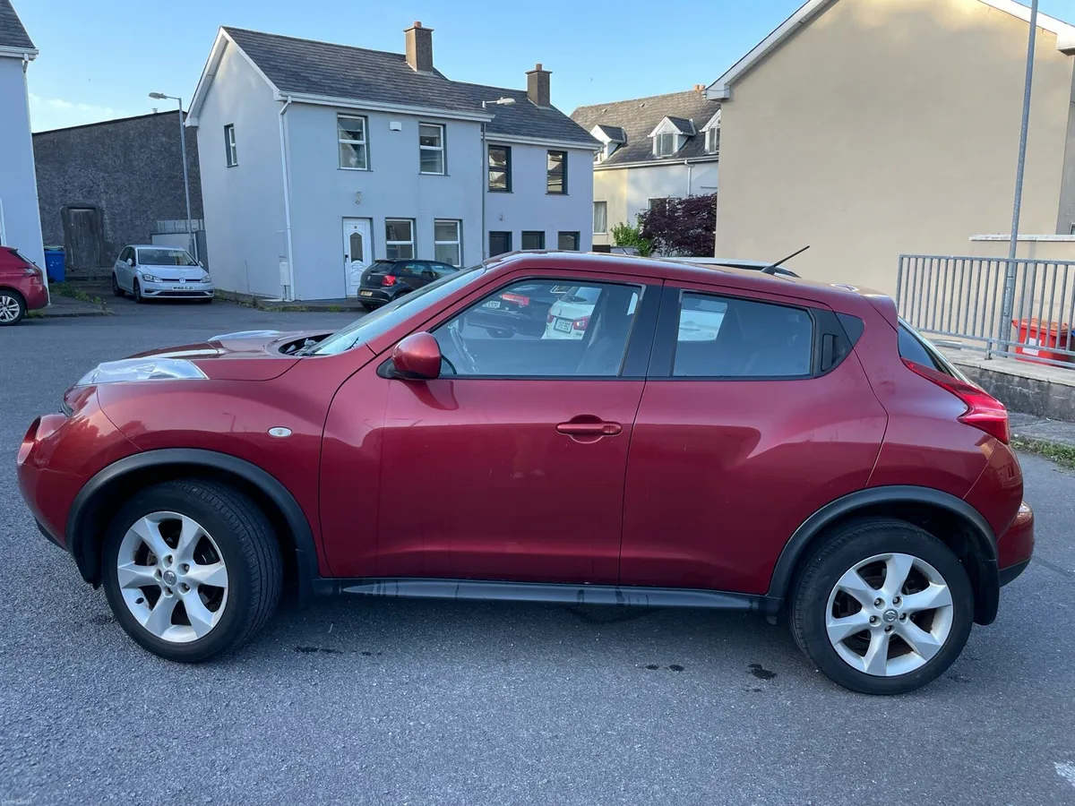 NISSAN JUKE 1.6 SV 5DR PURE DRIVE (2011) - Image 3