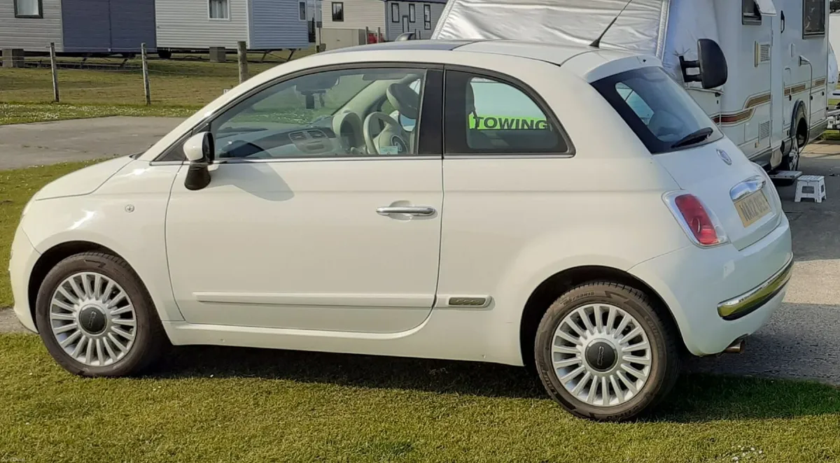 Fiat 500 1.2L Lounge 2012.  Motorhome towed car. - Image 1