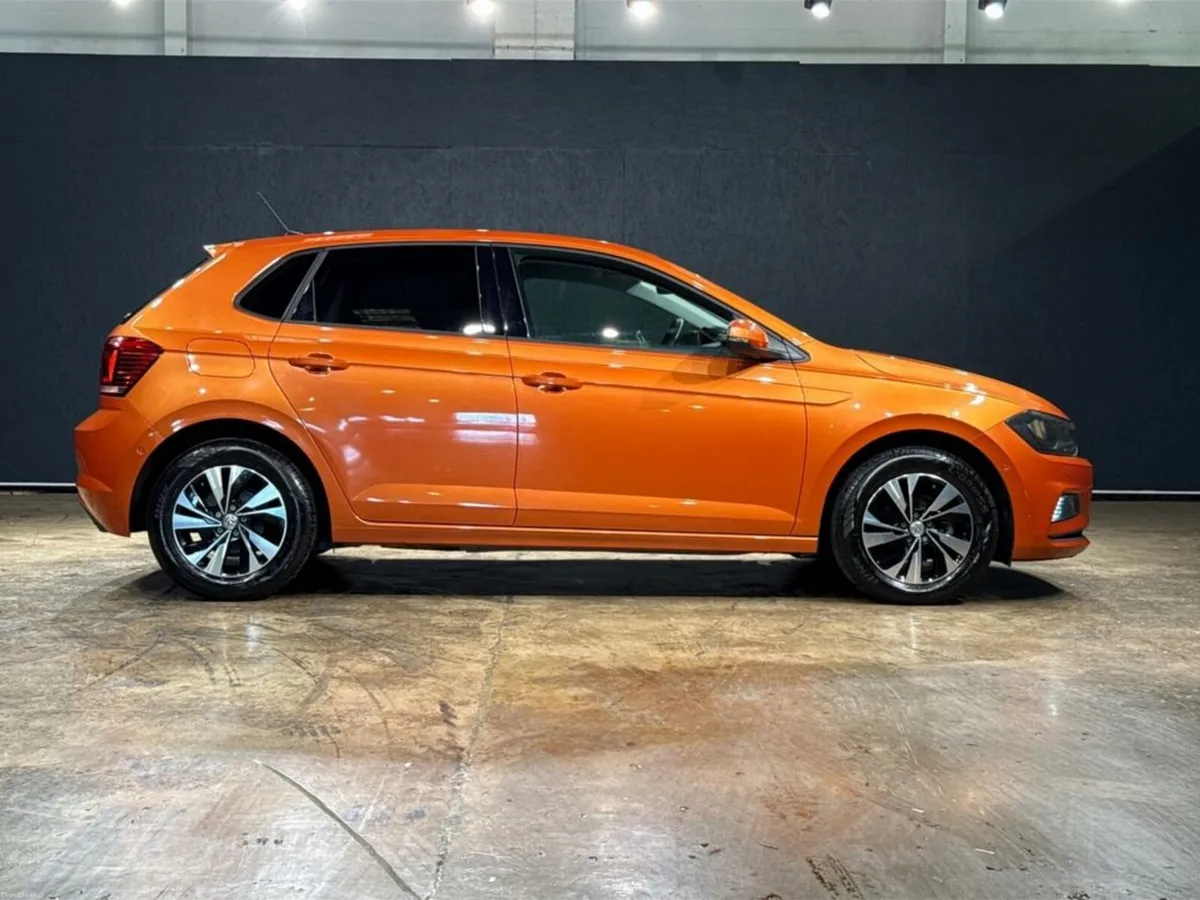 Volkswagen Polo 1.0 TSI COMFORT LINE AUTOMATIC - F - Image 2