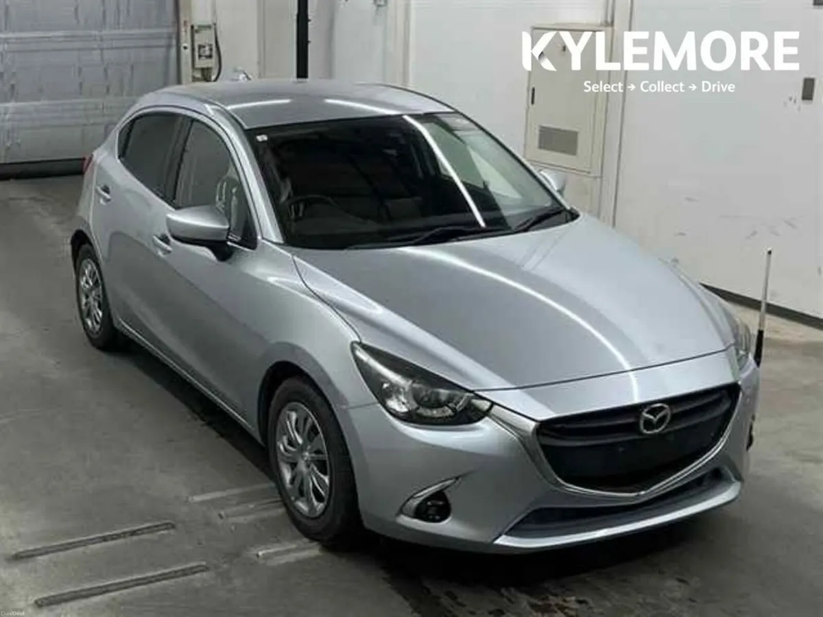 Mazda Demio 1.3 AUTOMATIC - REAR CAMERA - Image 1