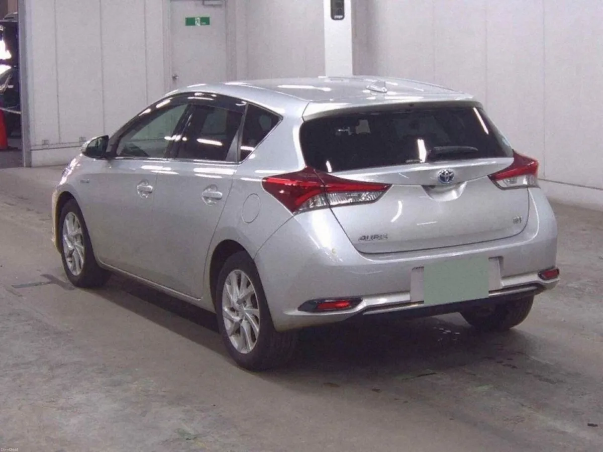 Toyota Auris 1.8 HYBRID - 16'' FACTORY ALLOYS - HA - Image 2