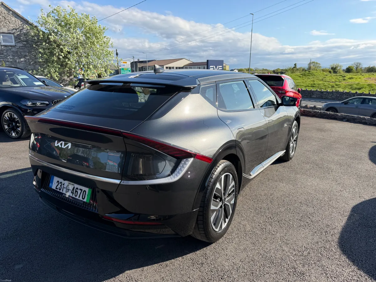 EV6 Long Range - 500km - Low mileage - Image 3