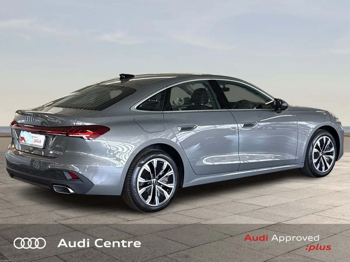 Audi A5 E-HYBRID Q 220KW SE - Image 4