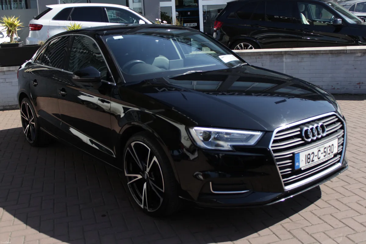 LIMOUSINE 1.0 TFSI 115 SE 4DR SALOON // SPORT PACK - Image 2
