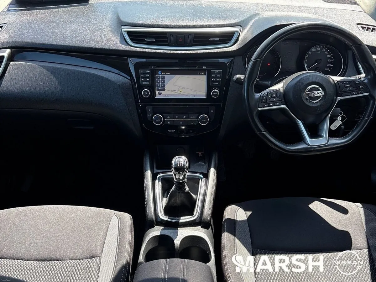 Nissan Qashqai 1.2  SV 5DR - Image 2