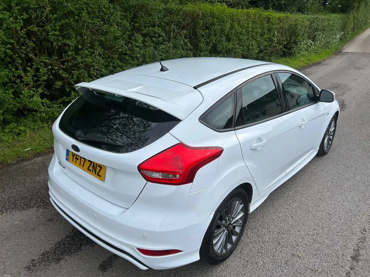 2017 ford focus 1.5 tdci ST LINE - Image 5