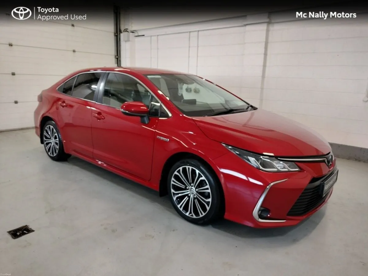 Toyota Corolla HYBRID SALOON LUNA SPORT 4DR AUTO - Image 1