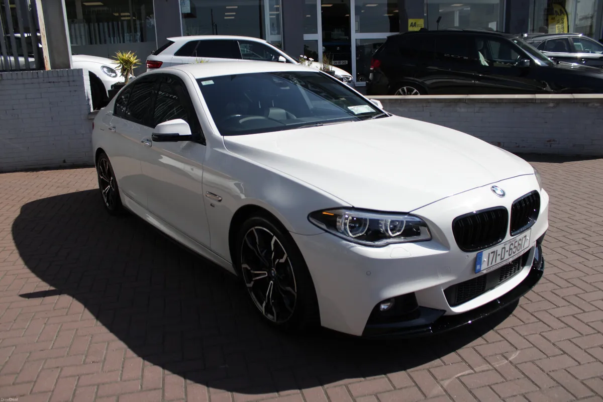 523D 4DR M-SPORT SALOON AUTO  // UPGRADED M-SPORT - Image 1