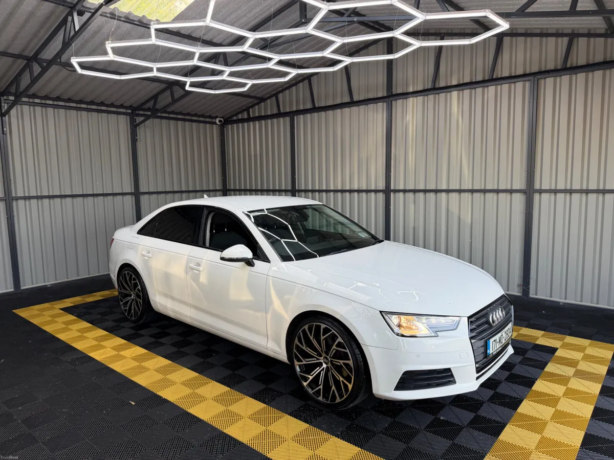 Audi A4 2017 2.0Tdi Attraction Auto - Image 1