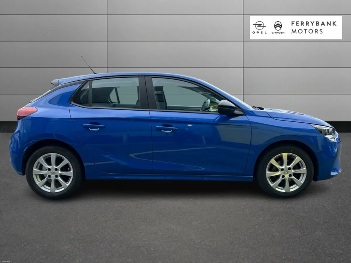 Opel Corsa SC-1.2 75PS-PET-5SP-MY22 4DR - Image 4