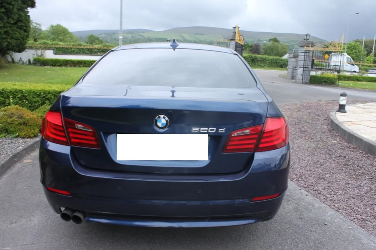 BMW 520D SE 2.0L, 2011 - Image 2