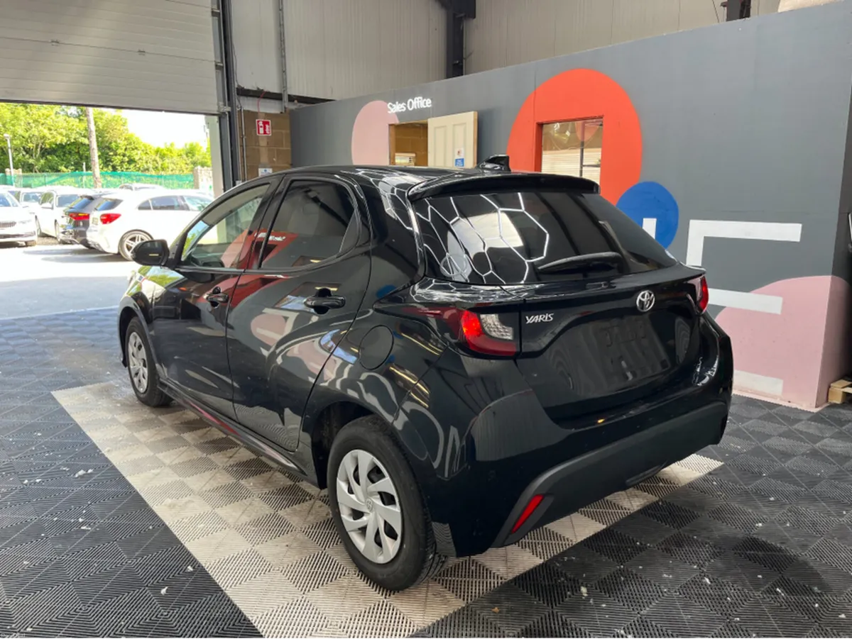 Toyota Yaris 2020 TOYOTA YARIS X 1.0 AUTOMATIC / R - Image 4