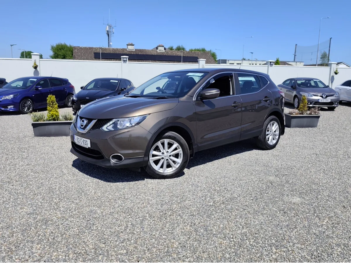 Nissan Qashqai 1.5 DIESEL SV E6 4DR - Image 5