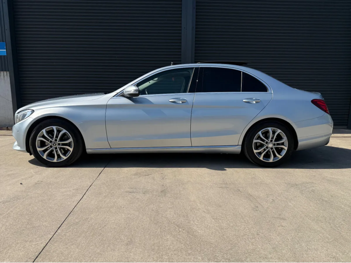 Mercedes-Benz C-Class C220 SPORT PREMIUM 4DR AUTO - Image 5