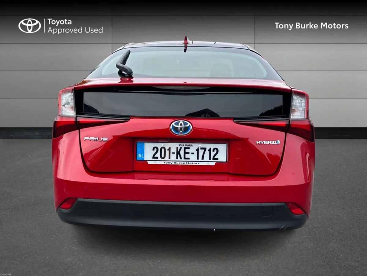 Toyota Prius - 1.8 Hybrid - Luxury Edition - 5dr - - Image 4