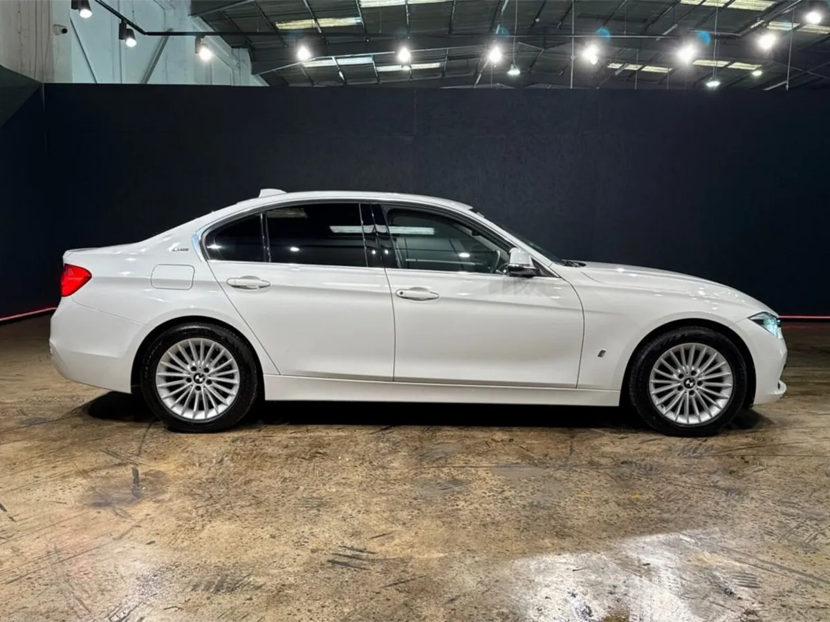 BMW 3-Series HYBRID 330E LUXURY - FULL BROWN LEATH - Image 2