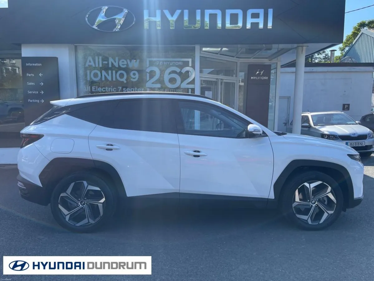 Hyundai Tucson Executive Phev 5DR Auto - Image 3