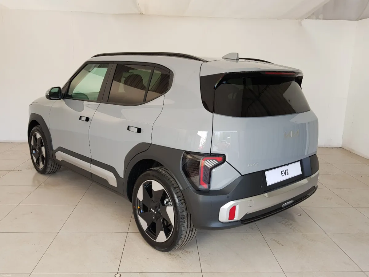 Kia EV2 DEMO Earth 42.2 kWh - Image 3