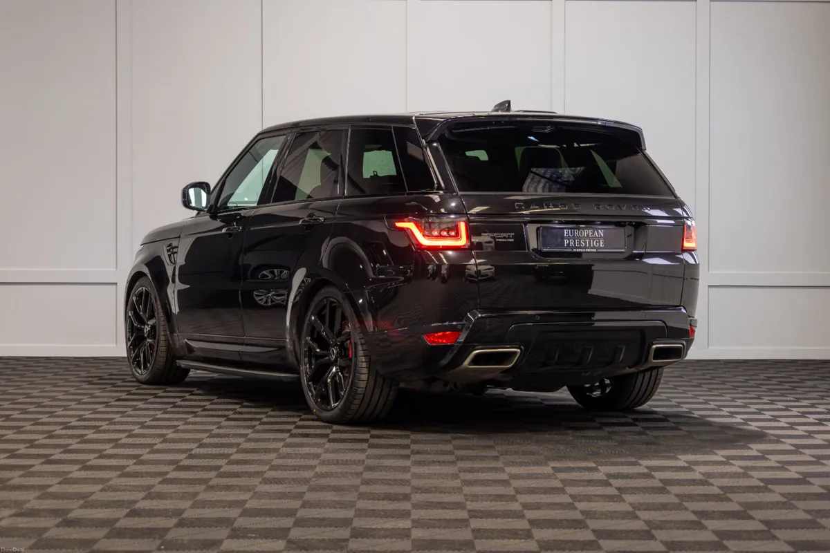 2021 Range Rover Sport P400e HSE - Image 4