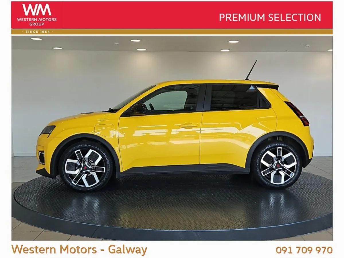 Renault 5 Evolution E-Tech Ev 120  40kWh Urban Ran - Image 3