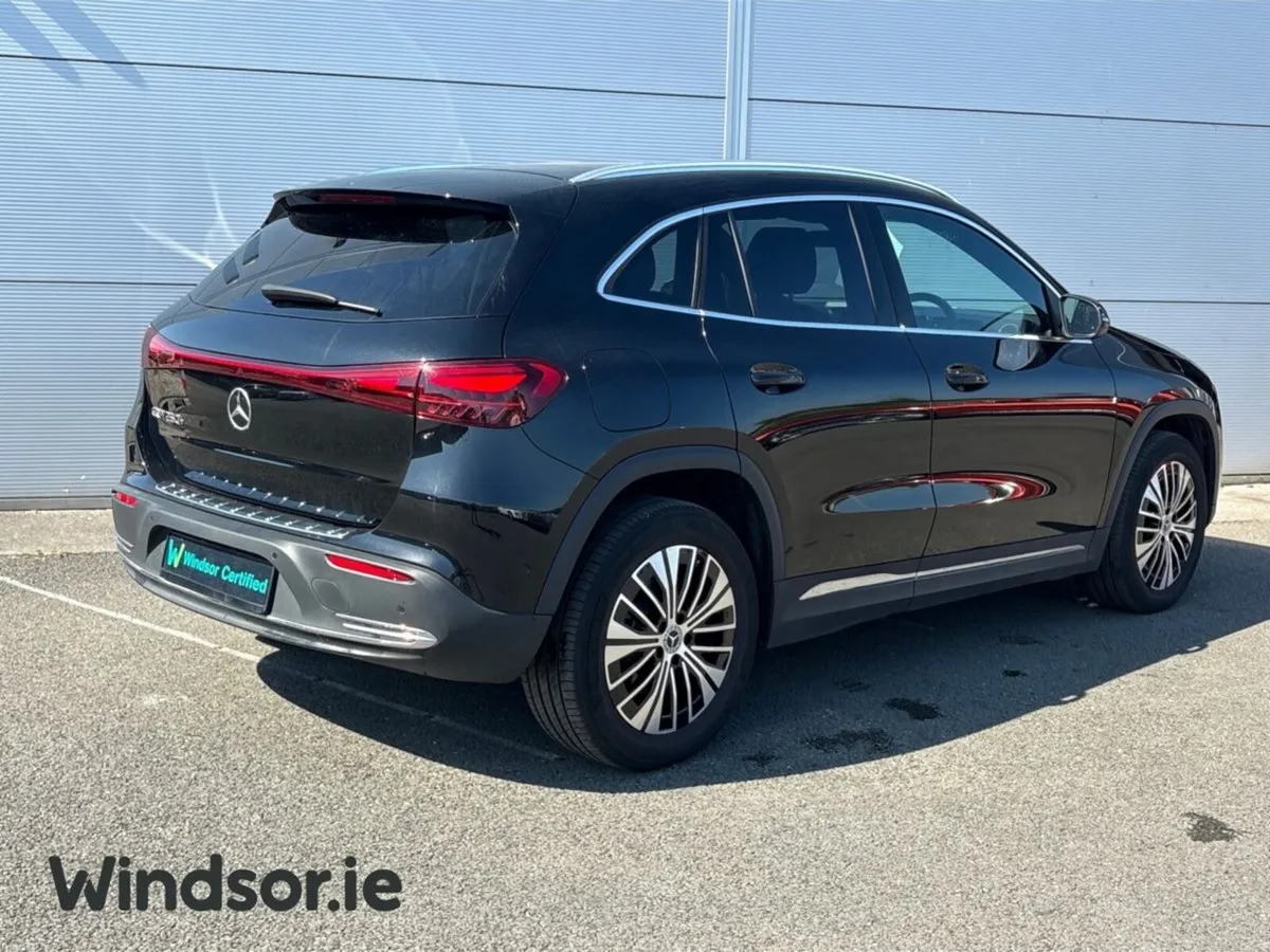 Mercedes-Benz EQA Eqa 250+ Sport Night Edition  Sp - Image 3