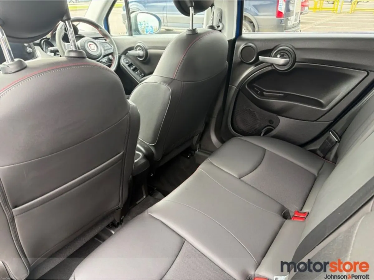Fiat 500X SPORT TOP SPEC MODEL TINY MILEAGE - Image 5
