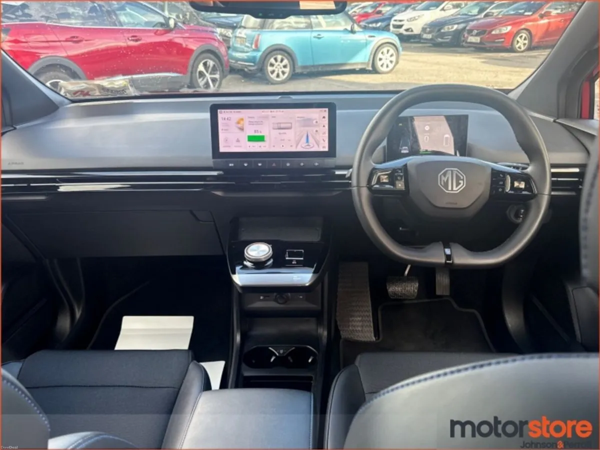 MG MG4 TOP SPEC LONG RANGE EXCLUSIVE - Image 4