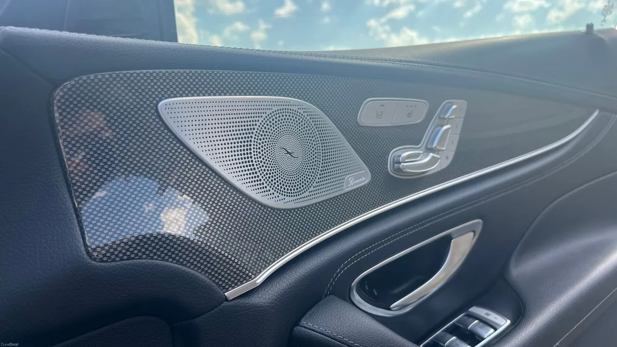 2019 Mercedes-Benz CLS 300 d Coupe - Image 2