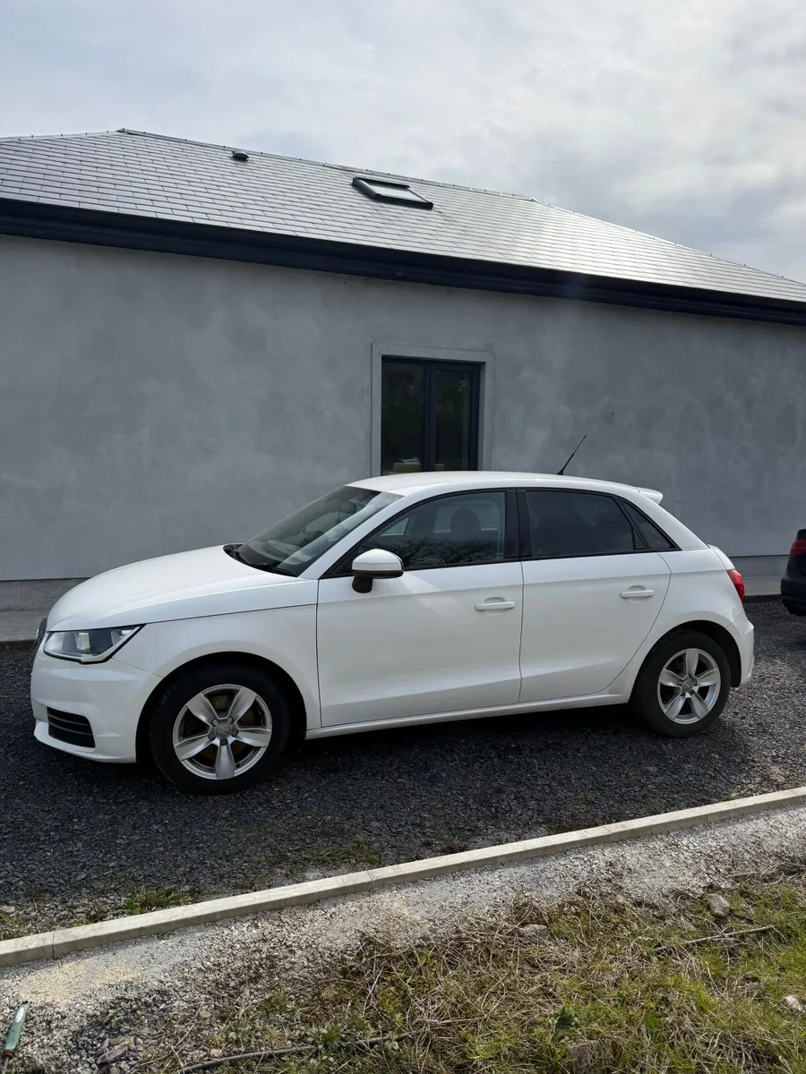 Audi A1 2016 - Image 1