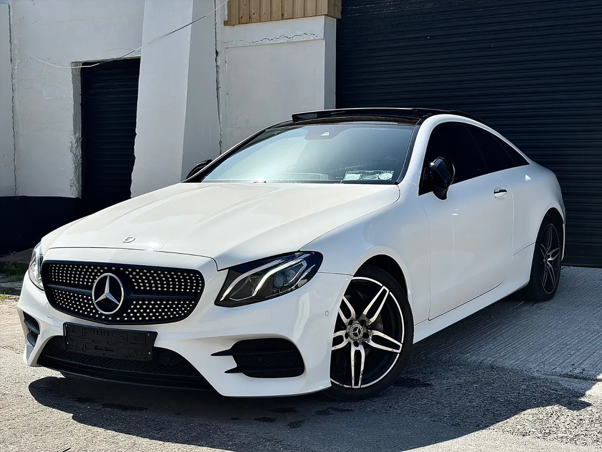 Mercedes-Benz E-Class TOP SPEC!!!! - Image 1