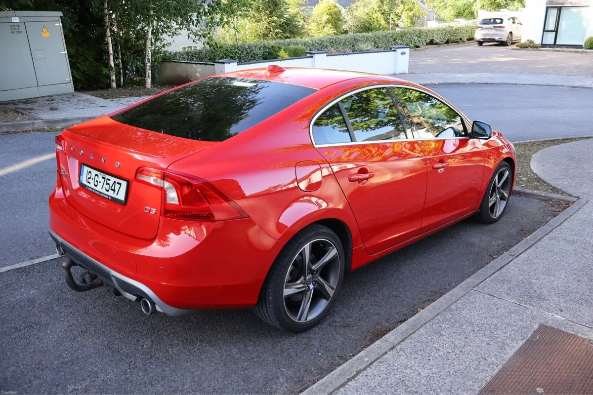 Volvo S60 R-Design - Image 3
