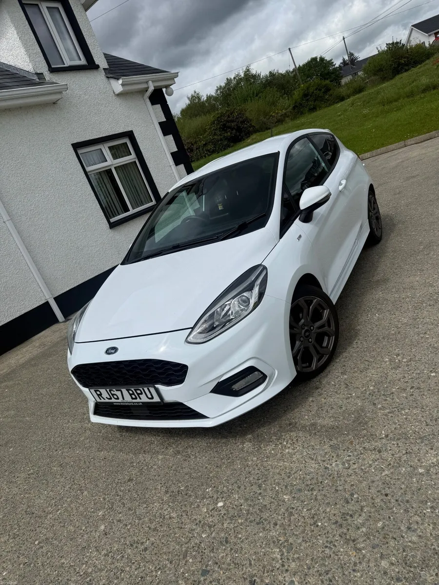 Ford Fiesta 2017 - Image 1