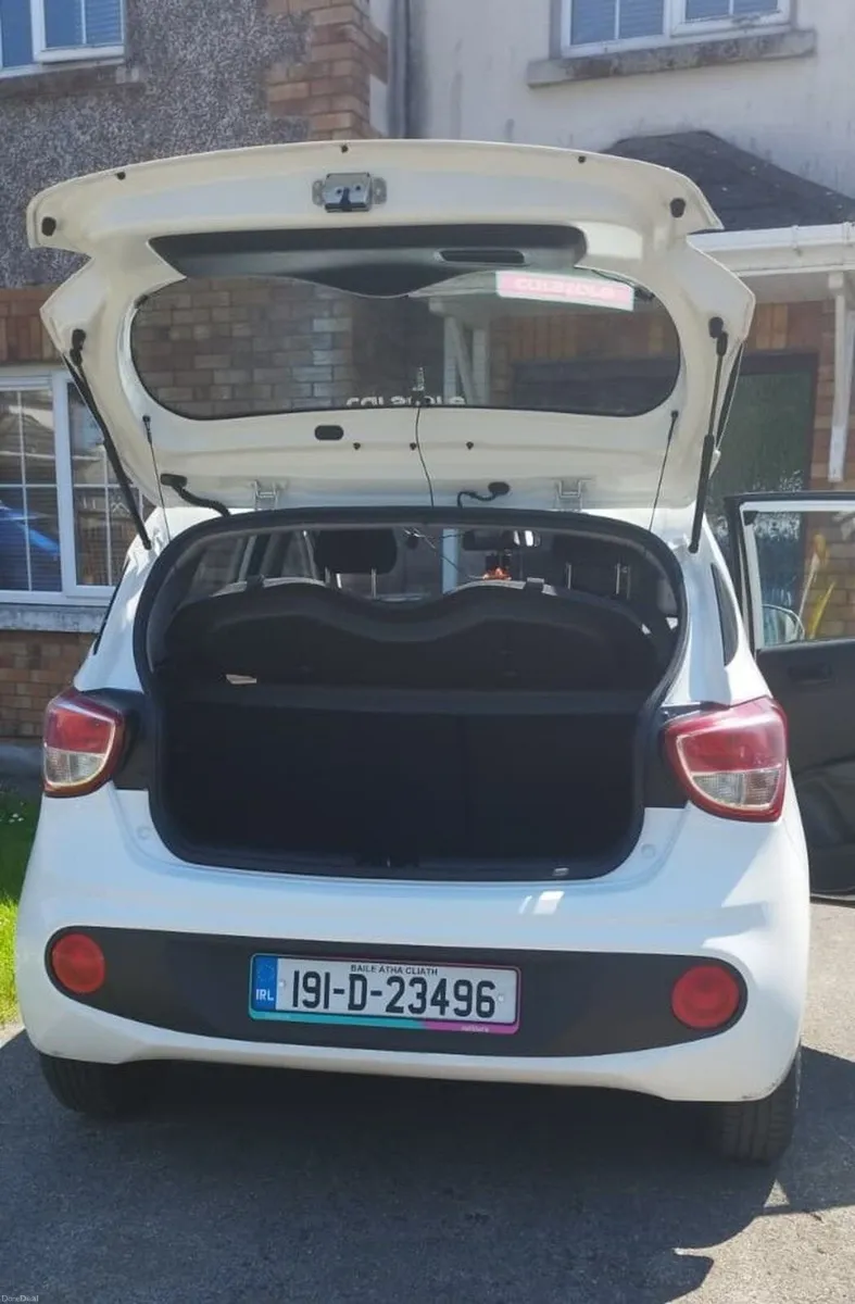 Hyundai i10 2019 - Image 2
