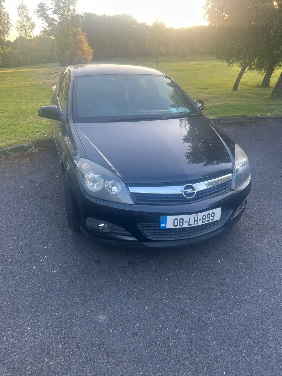 Opel Astra 2008 - Image 2