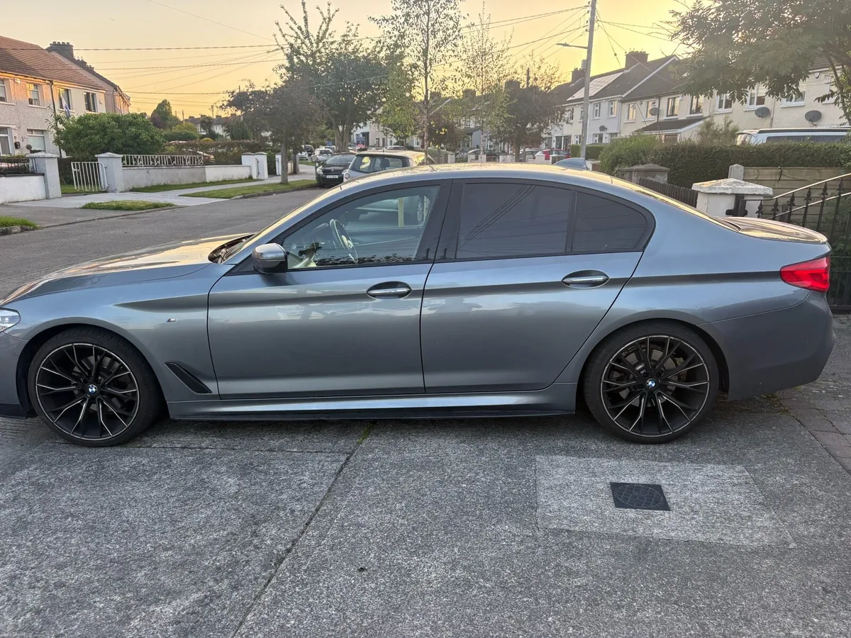 2018 BMW 520d M Sport auto 117km - Image 1