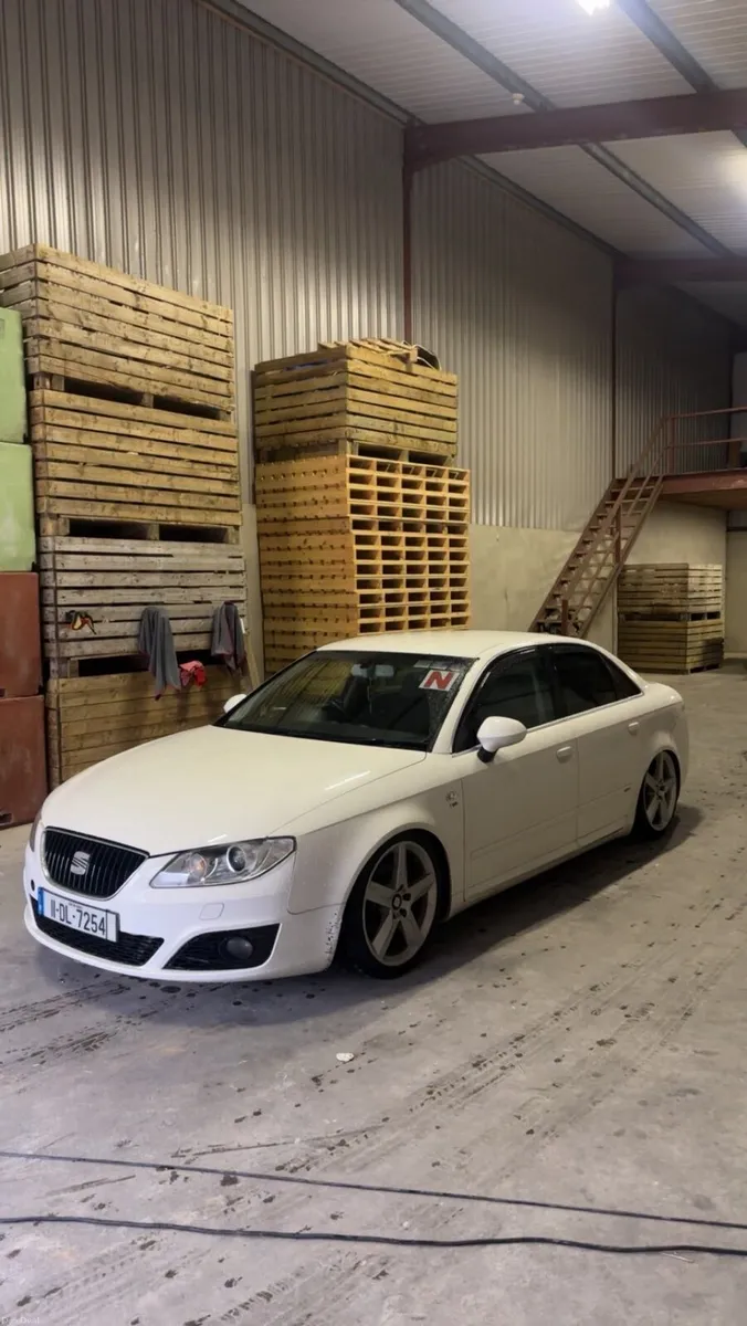 2011 seat exeo 2.0 tdi - Image 1