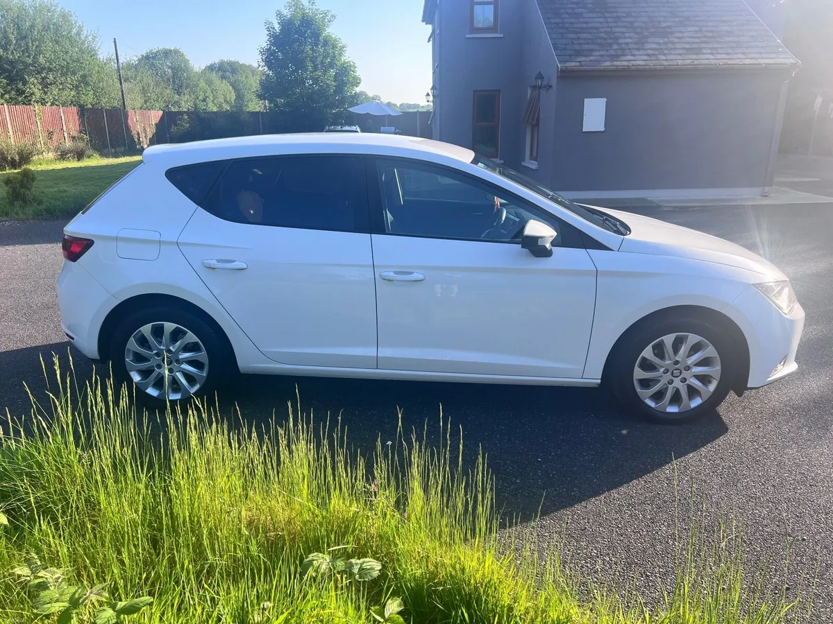 SEAT Leon (NCT Nov2026) - Image 2