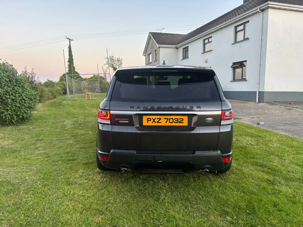 Range Rover sport - Image 2