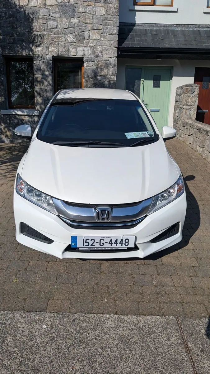 2015 Honda Grace Hybrid Automatic Petrol – Fresh N - Image 2
