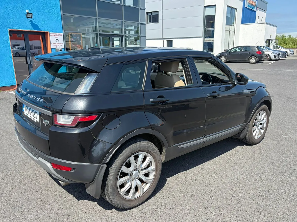 171 RANGE ROVER EVOGUE - Image 3