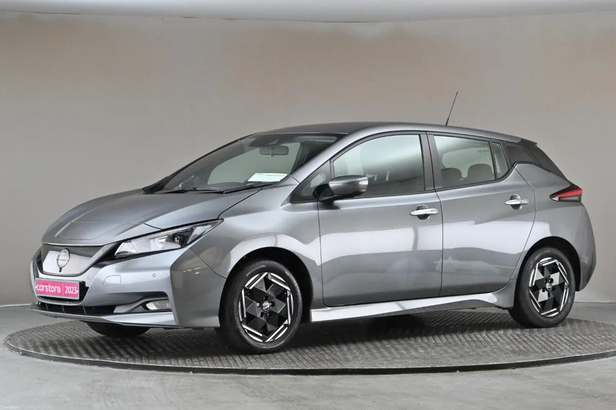Nissan Leaf EV ACENTA 40KW 150BHP **LOW MILEAGE**3 - Image 4