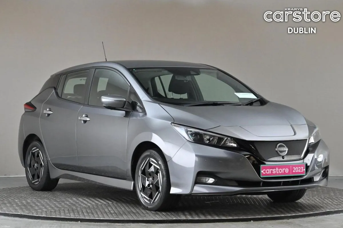 Nissan Leaf EV ACENTA 40KW 150BHP **LOW MILEAGE**3 - Image 1