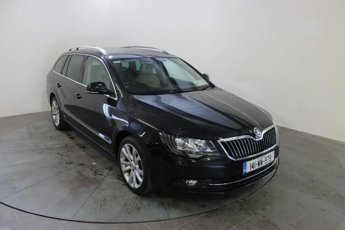 Skoda Superb 2.0 TDI 140hp Elegance - Image 1
